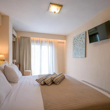 シークレット パラダイス ホテル&スパ 4* Chalkidiki