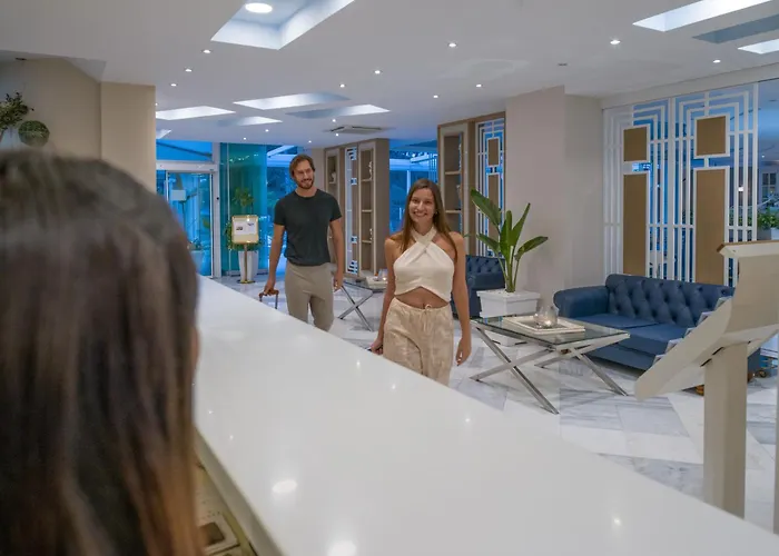 Secret Paradise & (adults Only) 4*